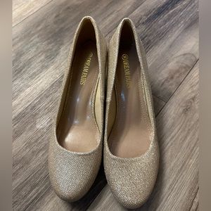 Dream Pairs gold women’s heels